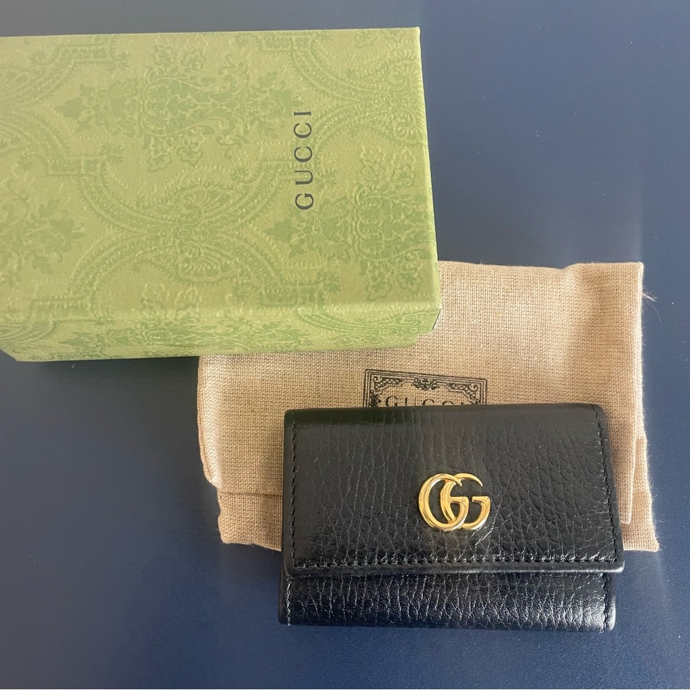 Gucci Black 6 Ring Key Holder